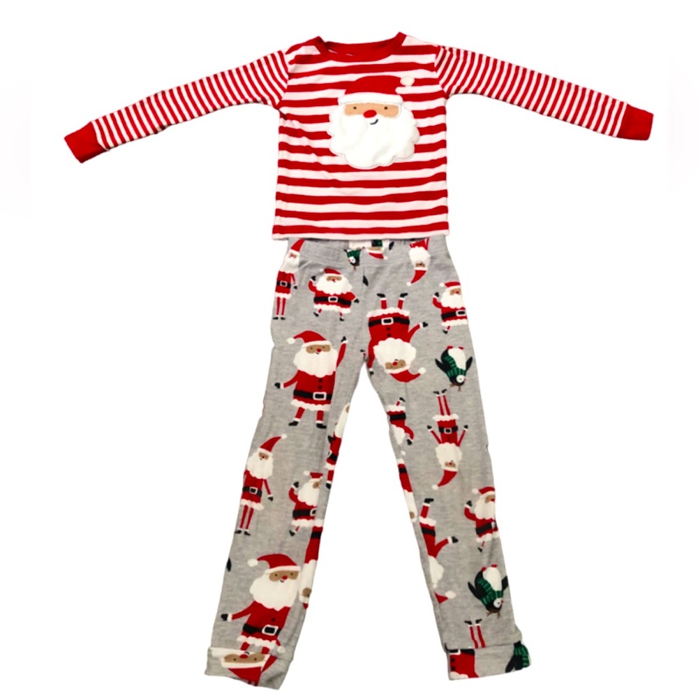 Carter’s Santa 🎅 PJ Set Kids Size 5
